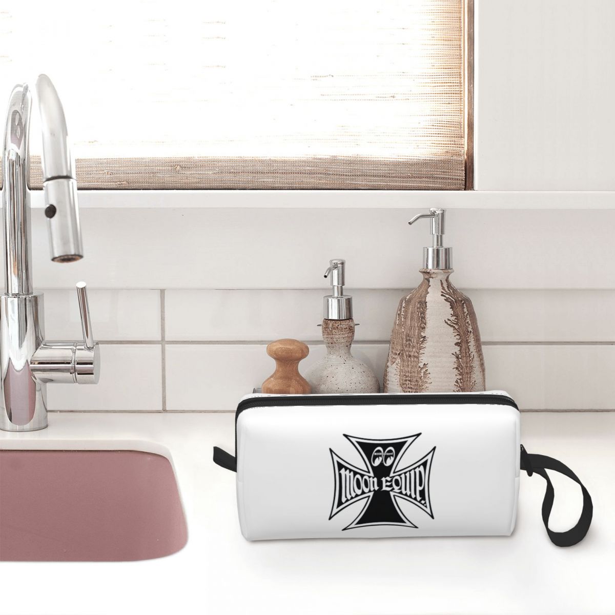 Made In The USA Street Mr.Hors - огляд і ціна Beauty Makeup Usa